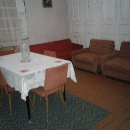 Levani'S Guesthouse Zugdidi Luaran gambar