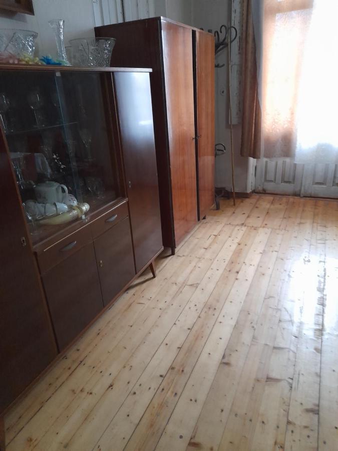 Levani'S Guesthouse Zugdidi Luaran gambar