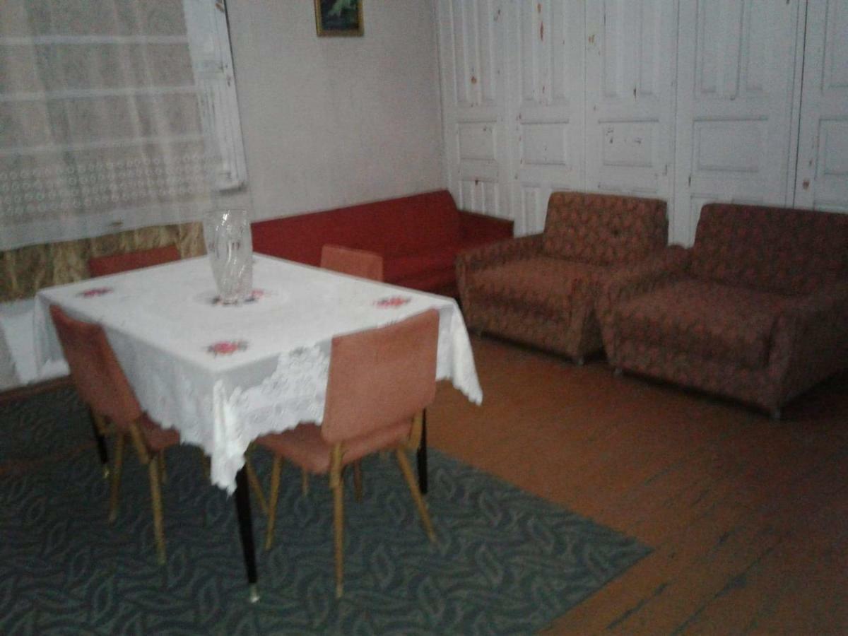 Levani'S Guesthouse Zugdidi Luaran gambar